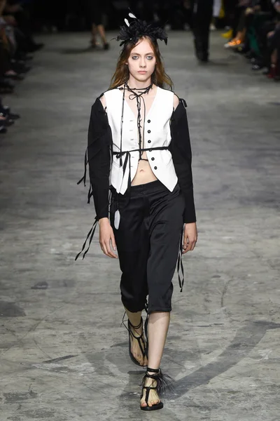 Look 21